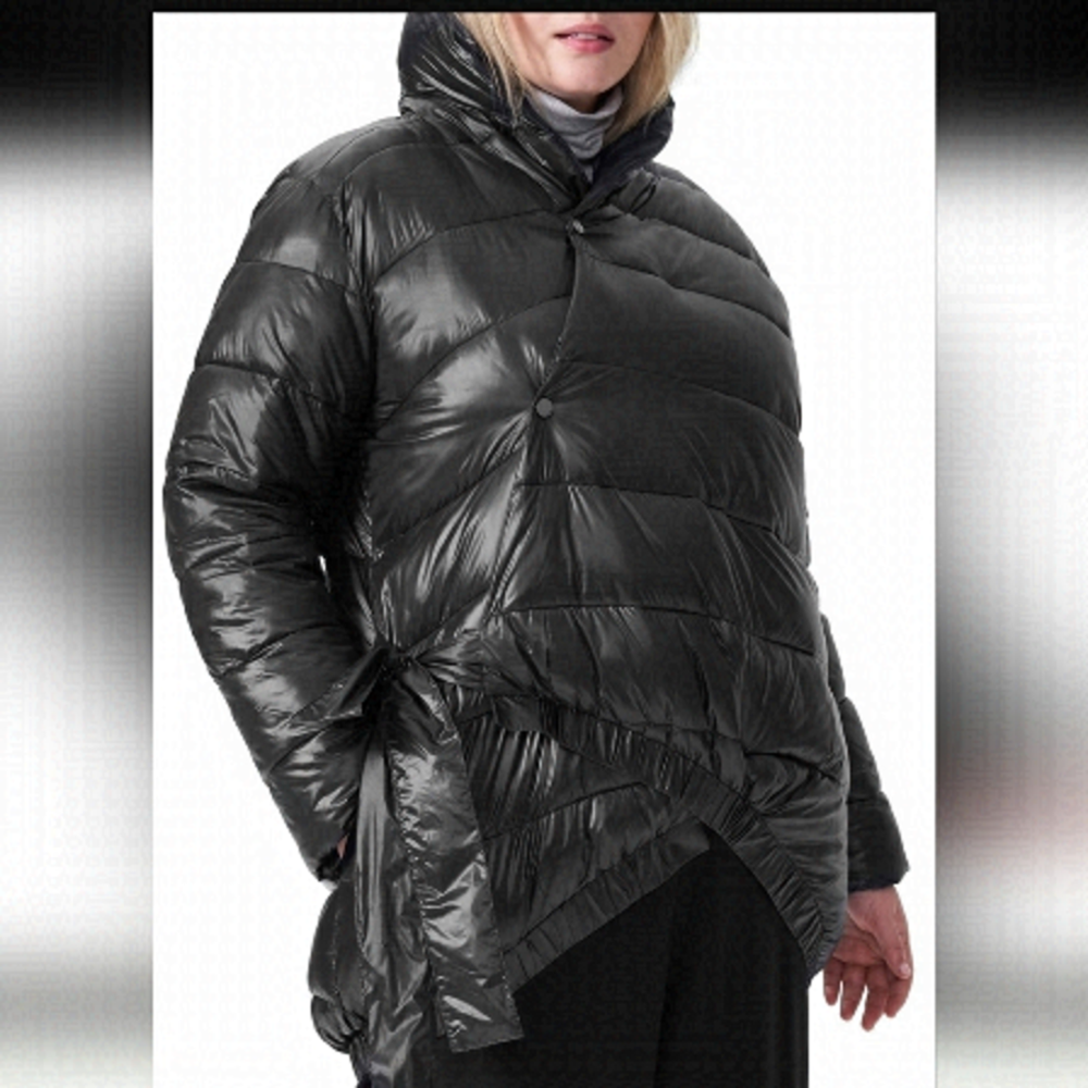UNIVERSAL Standard Black Kanda Puffer Coat Jacket womens size XS NWT